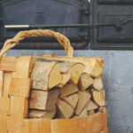 薪ストーブの家